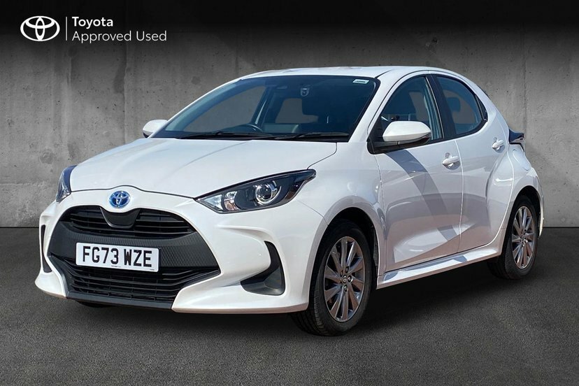 Toyota Yaris 1.5 Vvt-h Icon Hatchback Hybrid E-cvt FG73WZE White #3