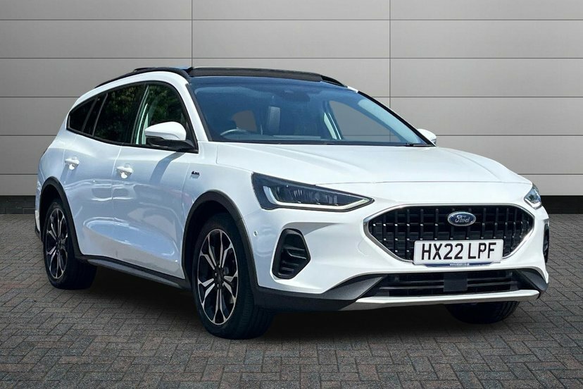 Ford Focus 1.0T Ecoboost Mhev Active Vignale Estate Petro White