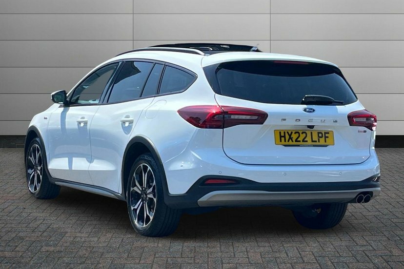Ford Focus 1.0T Ecoboost Mhev Active Vignale Estate Petro White #3