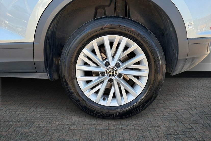 Volkswagen T-Roc 1.0 Tsi Life Suv 110 Ps WO23EYM Silver #5