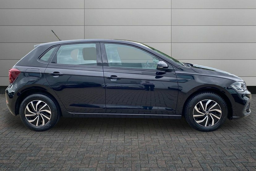 Volkswagen Polo 1.0 Tsi Life Hatchback 95 Ps WF72ZBR Black #6