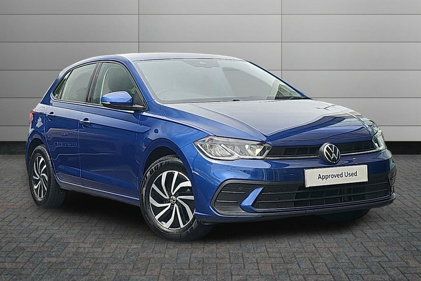 Volkswagen Polo 1.0 Tsi Life Hatchback 95 Ps DF24BYU Blue