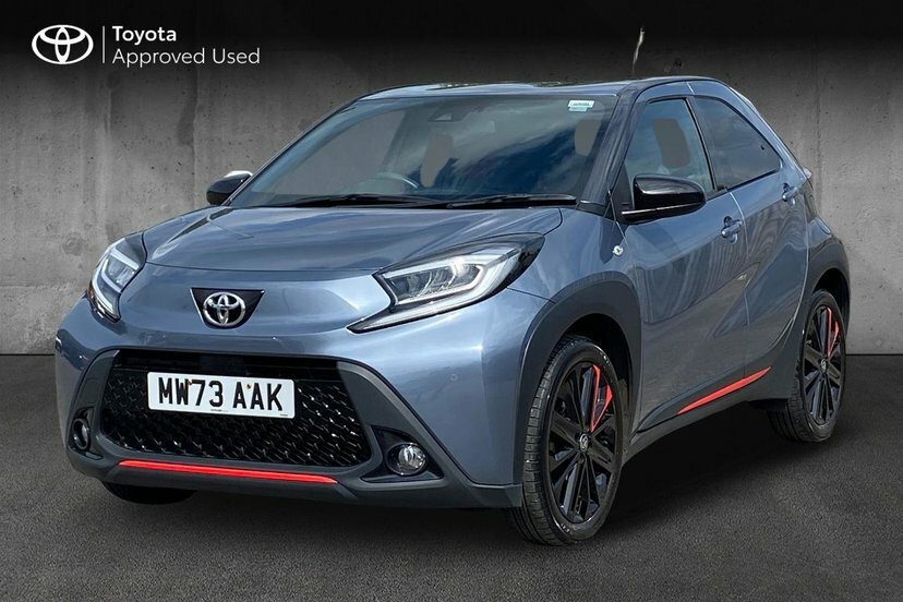 Toyota Aygo X 1.0 Vvt-i Undercover Hatchback MW73AAK Black #3