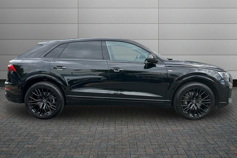 Audi Q8 3.0 Tdi V6 50 Black Edition Suv Tiptron Black #4