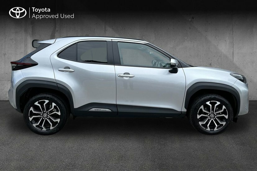 Toyota Yaris Cross 1.5 Vvt-h Design Suv Hybrid E-cvt 116 DG24YHD Silver #4