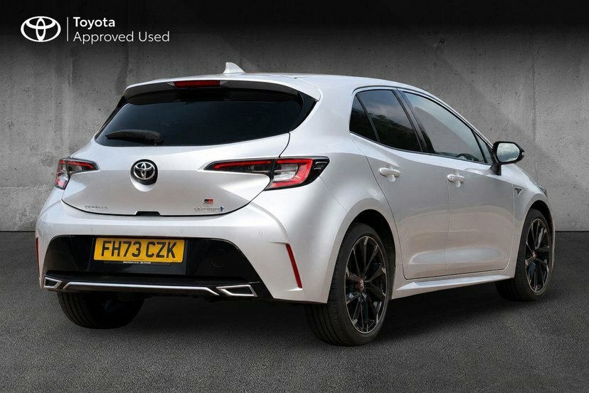 Toyota Corolla 1.8 Vvt-h Gr Sport Hatchback Hybrid Cvt FH73CZK Silver #2