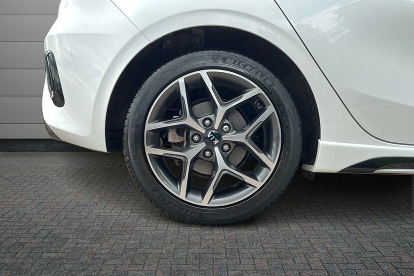 Kia Ceed 1.0 T-gdi Gt-line Hatchback 118 White #5