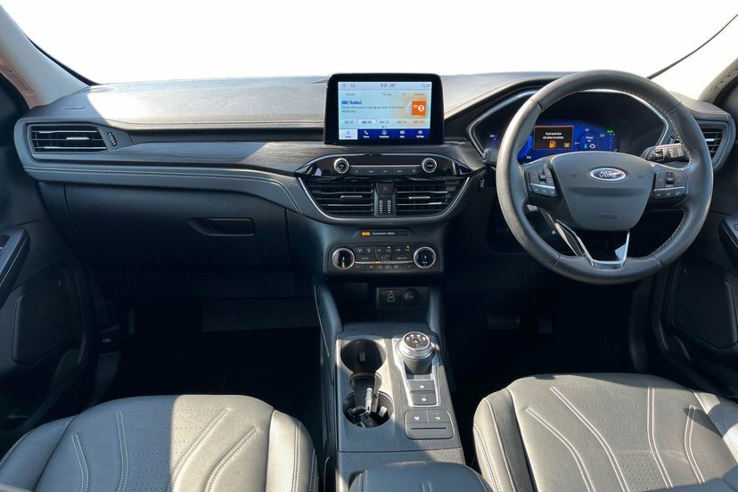 Ford Kuga 2.5H Duratec Vignale Suv Hybrid Cvt 19 CP23HZW Red #6