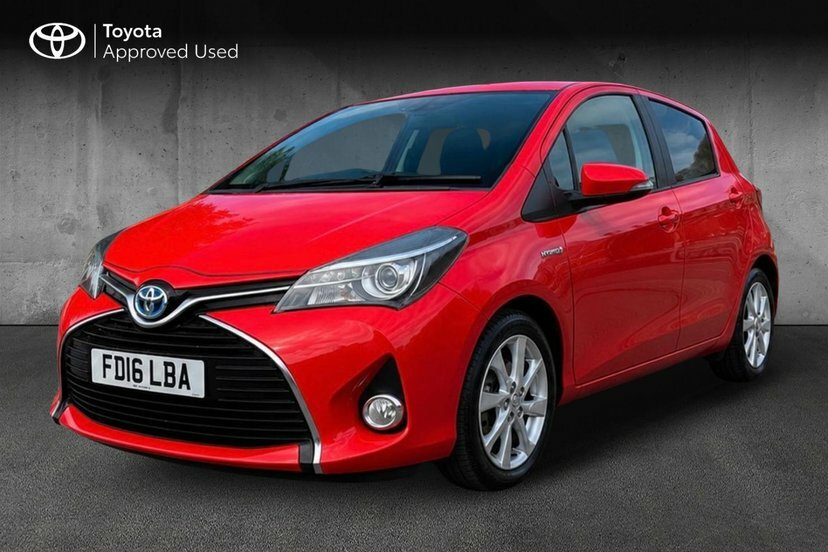 Toyota Yaris 1.5 Vvt-h Excel Hatchback Hybrid E-cvt FD16LBA Red #3