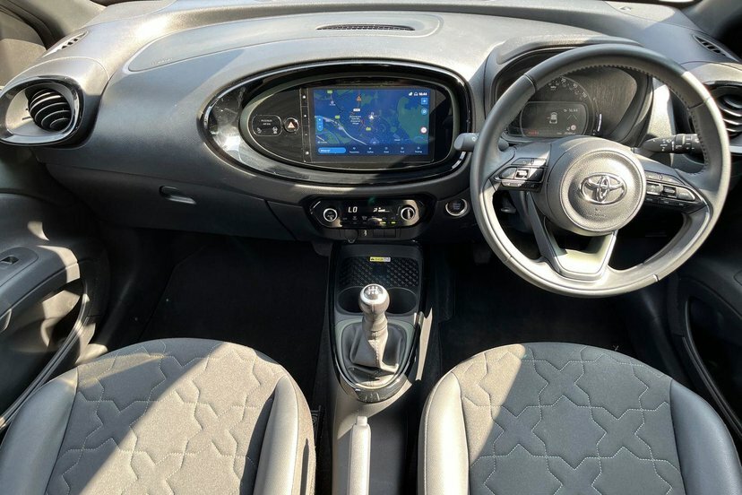 Toyota Aygo X 1.0 Vvt-i Exclusive Hatchback 7 AP23XTB Black #6