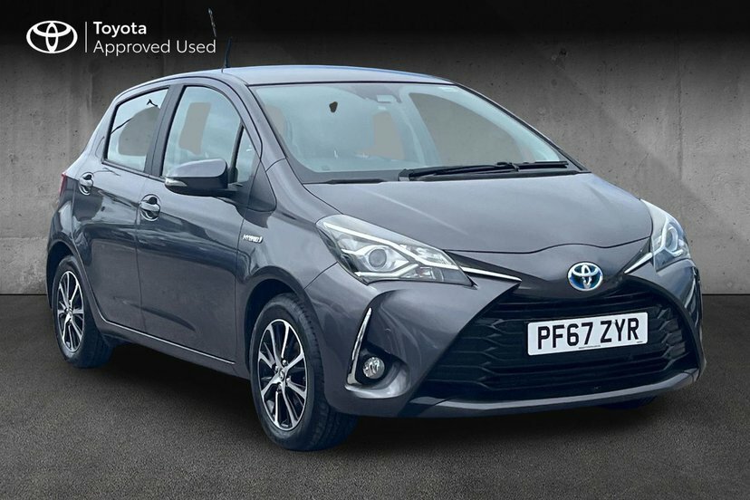Toyota Yaris 1.5 Vvt-h Icon Tech Hatchback Hybrid E- Grey