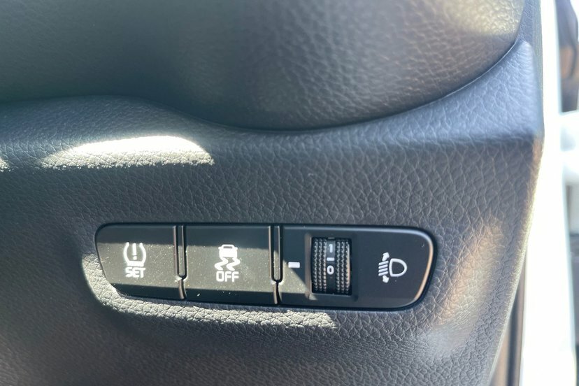 Kia Picanto 1.0 Pure Hatchback Amt 67 Bhp LD26WXY #2