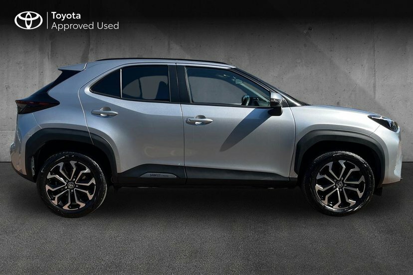 Toyota Yaris Cross 1.5 Vvt-h Design Suv Hybrid E-cvt 116 FD25XAT Silver #4