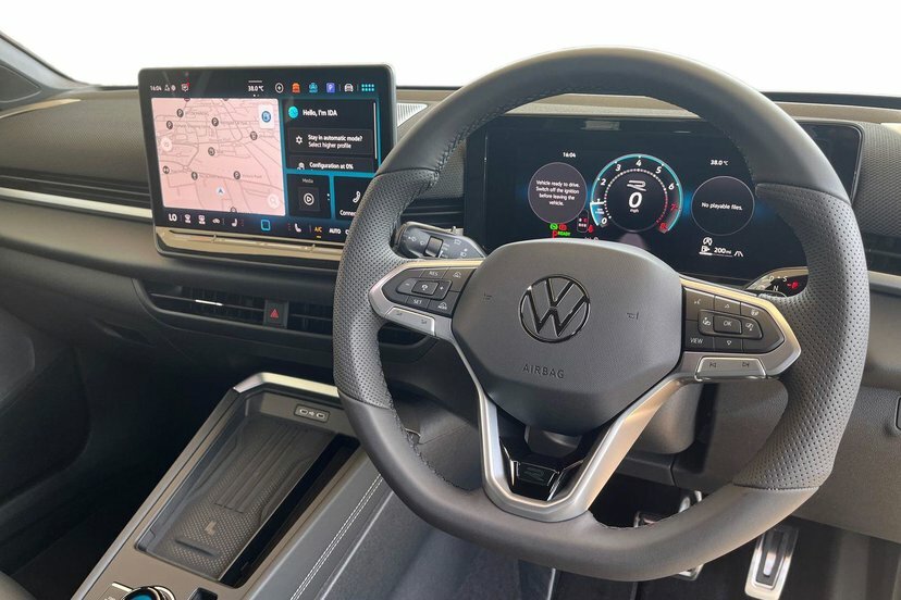 Volkswagen T-Roc 1.5 Etsi Mhev R-line Suv Hybrid Dsg 15 LY26KKD Grey #6