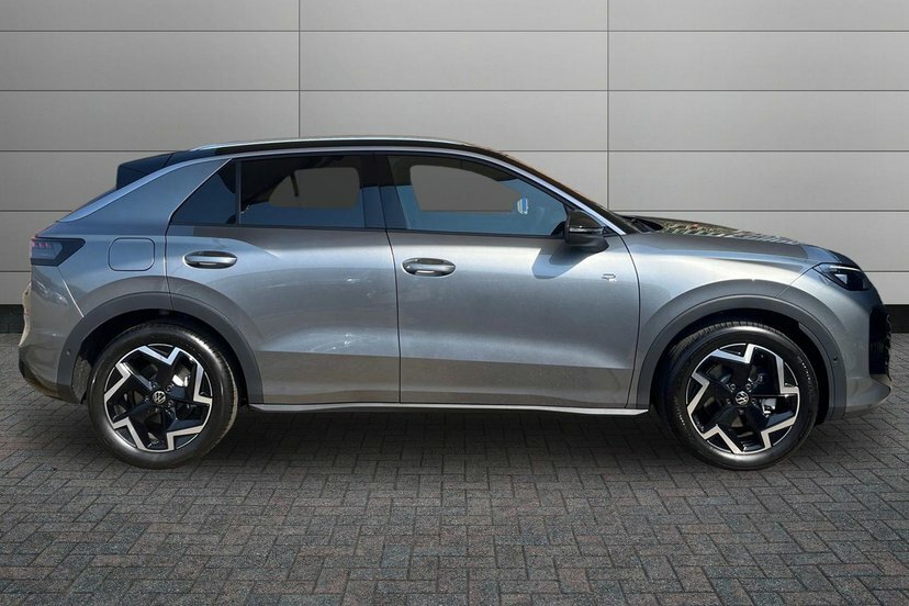 Volkswagen T-Roc 1.5 Etsi Mhev R-line Suv Hybrid Dsg 15 LY26KKD Grey #4
