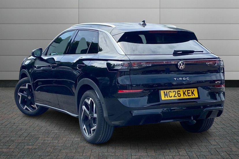 Volkswagen T-Roc 1.5 Etsi Mhev R-line Suv Hybrid Dsg 15 MC26KEK Black #3