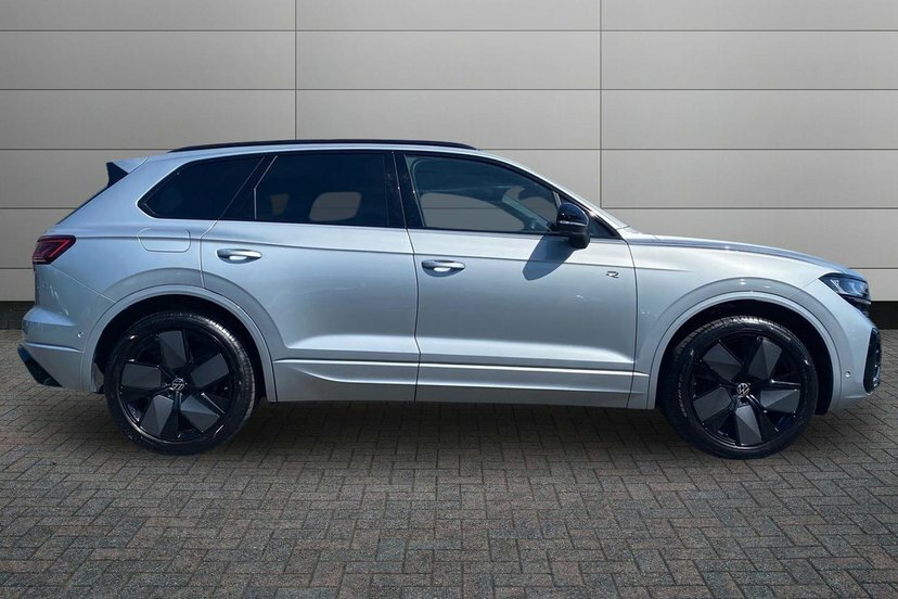 Volkswagen Touareg 3.0 Tdi V6 Black Edition Suv Tiptronic AO75XKJ Silver #6