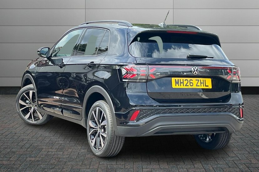 Volkswagen T-Cross 1.0 Tsi Black Edition Suv Dsg 115 Ps Black #3