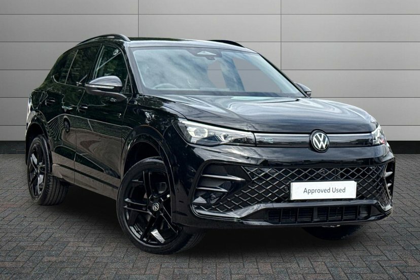 Volkswagen Tiguan 2.0 Tsi Black Edition Suv Dsg 4Motion MH26XKC Black