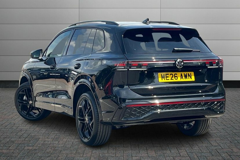 Volkswagen Tiguan 2.0 Tsi Black Edition Suv Dsg 4Motion Black #3