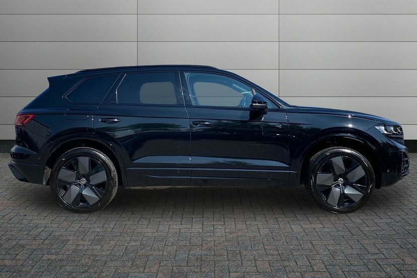 Volkswagen Touareg 3.0 V6 Tdi Final Edition Suv Tiptronic RA75HBJ Black #4
