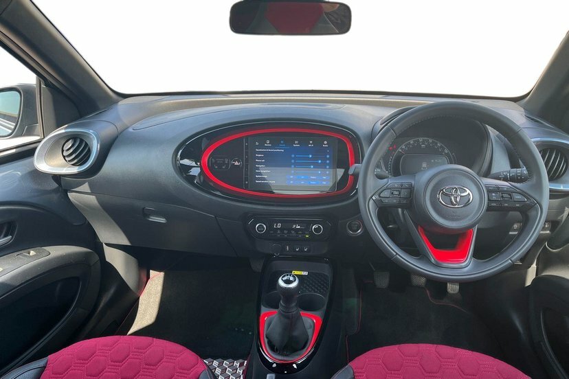 Toyota Aygo X 1.0 Vvt-i Undercover Hatchback DC73AKN Black #6