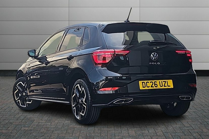 Volkswagen Polo 1.0 Tsi Black Edition Hatchback Dsg 11 Black #3
