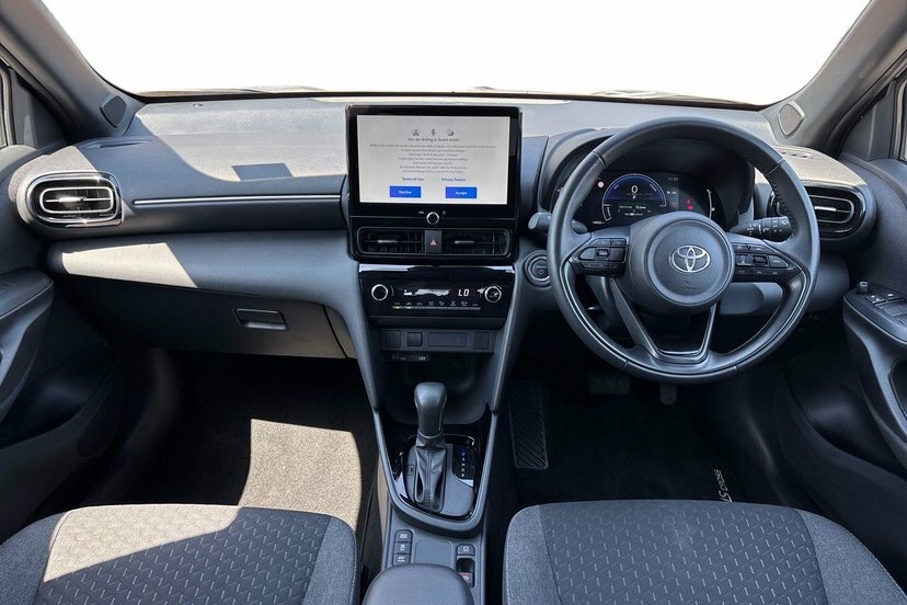 Toyota Yaris Cross 1.5 Vvt-h Design E-cvt FD25WZB Silver #5