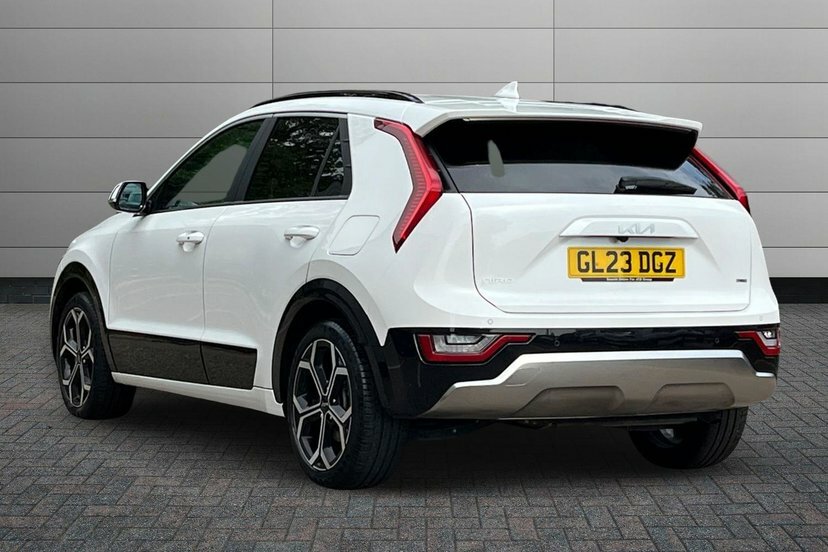 Kia Niro 1.6H Gdi 3 Suv Hybrid Dct 139 Bhp GL23DGZ White #5