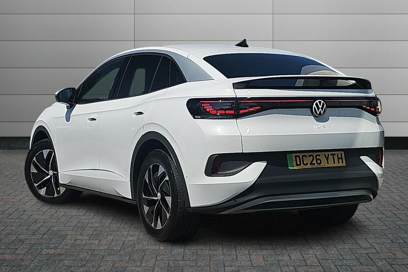Volkswagen ID.5 Pro 77Kwh Match Suv 286 Ps White #3