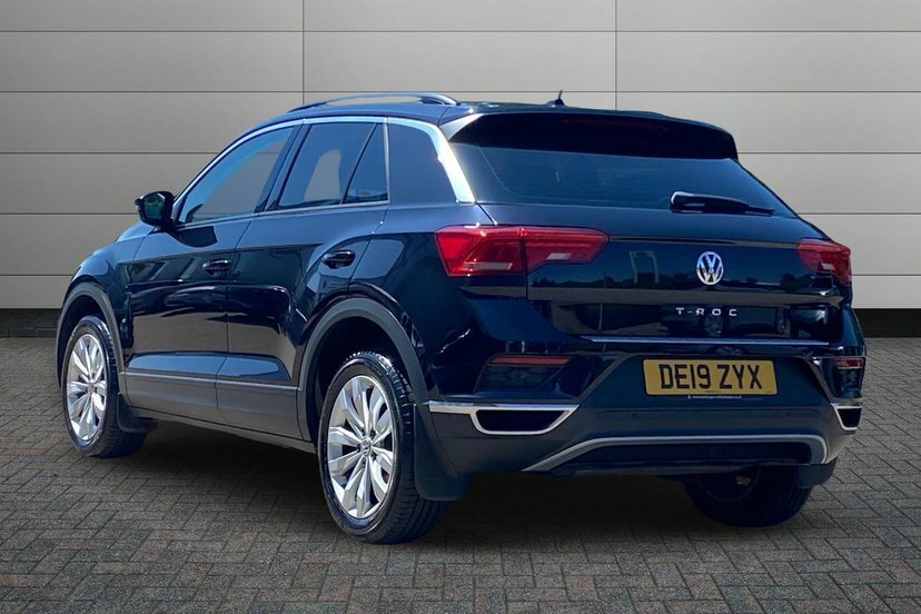 Volkswagen T-Roc 1.5 Tsi Gpf Evo Se Suv Dsg 150 Ps DE19ZYX Black #3