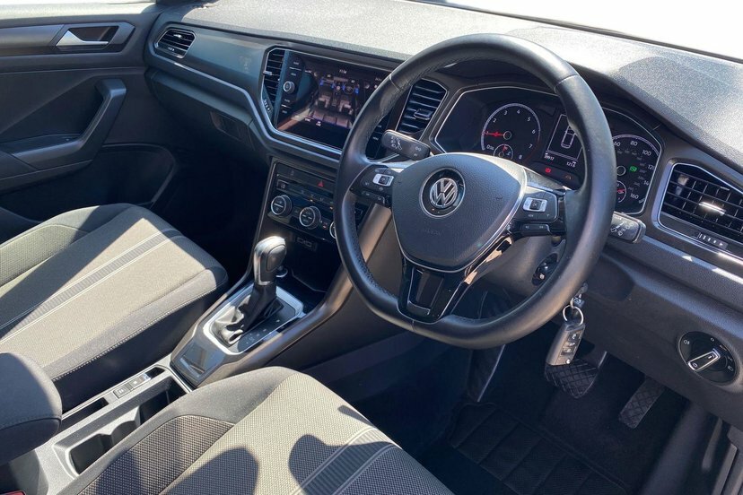 Volkswagen T-Roc 1.5 Tsi Gpf Evo Se Suv Dsg 150 Ps DE19ZYX Black #6