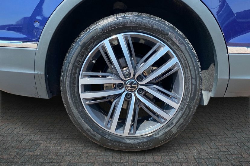 Volkswagen Tiguan Allspace 1.5 Tsi Elegance Suv Dsg 150 Ps DA24NTL Blue #5