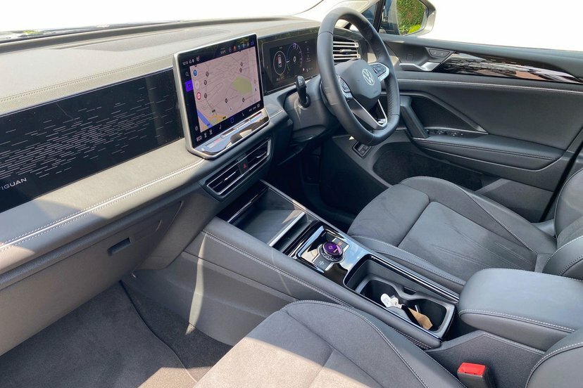 Volkswagen Tiguan 1.5 Tsi Ehybrid 19.7Kwh Elegance Suv Pl KO25OVF Blue #2