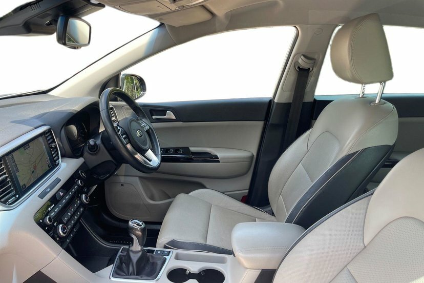 Kia Sportage 1.6 Gdi Platinum Edition Suv 13 LX69TDZ Silver #4