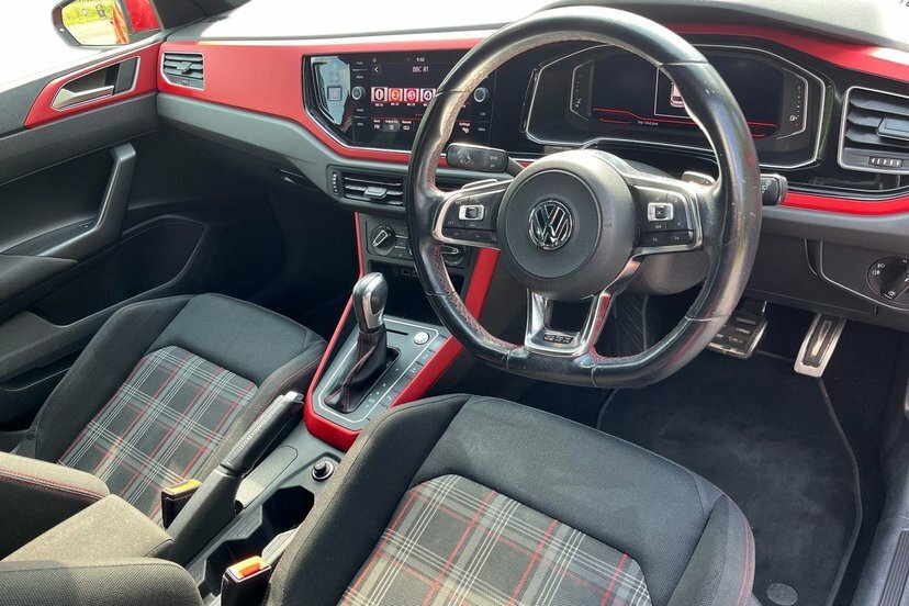 Volkswagen Polo 2.0 Tsi Gpf Gti Hatchback Dsg 200 Ps EF69WVX Red #6