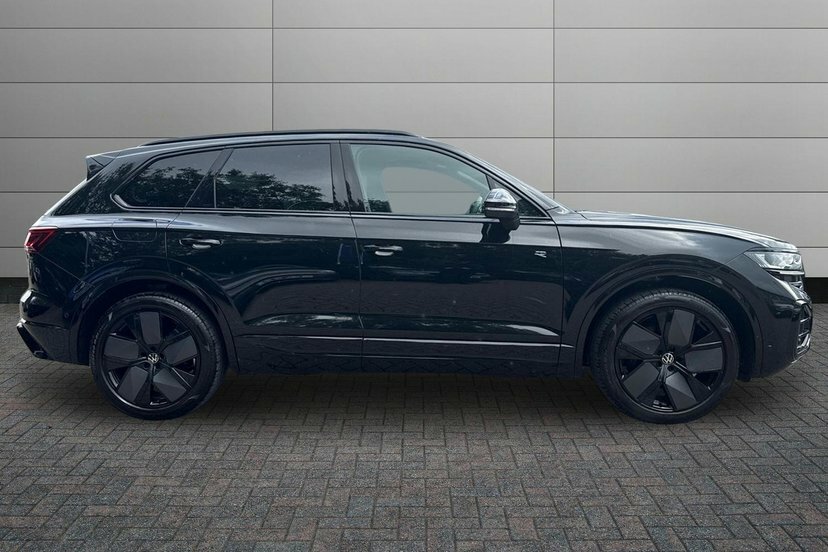 Volkswagen Touareg 3.0 V6 Tdi Final Edition Suv Tiptronic RA75NNG Black #4