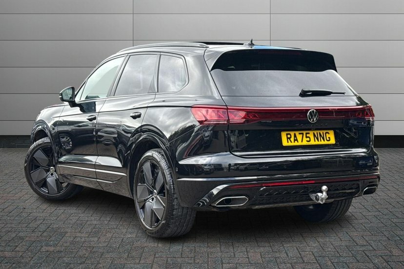 Volkswagen Touareg 3.0 V6 Tdi Final Edition Suv Tiptronic RA75NNG Black #3