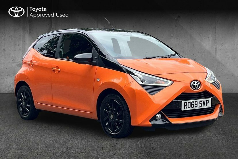 Toyota Aygo 1.0 Vvt-i X-cite Hatchback X-shift 71 Orange