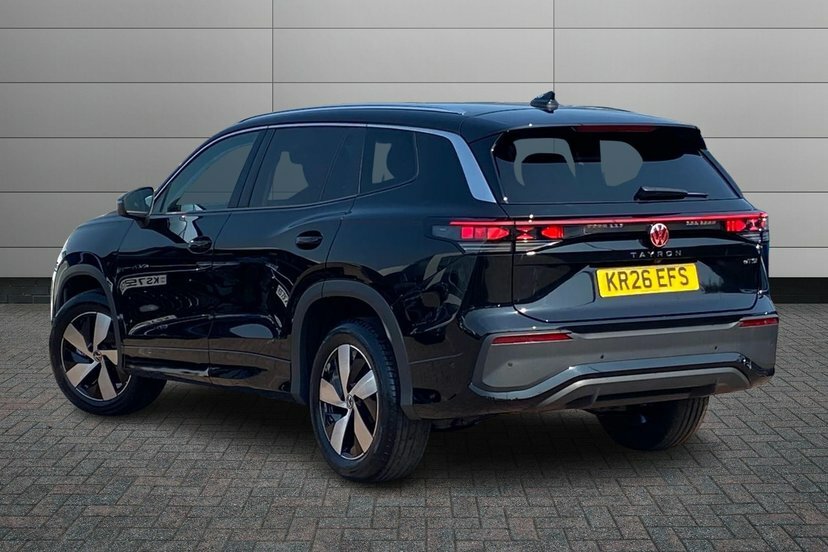 Volkswagen Tayron 1.5 Etsi Mhev Match Suv Hybrid Dsg 150 KR26EFS Black #3