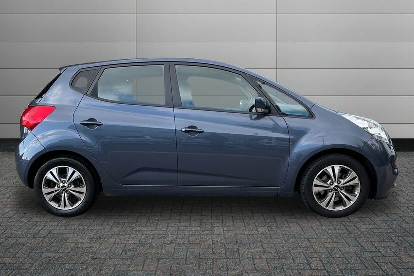 Kia Venga 1.6 Crdi 3 Mpv 114 Bhp Blue #6