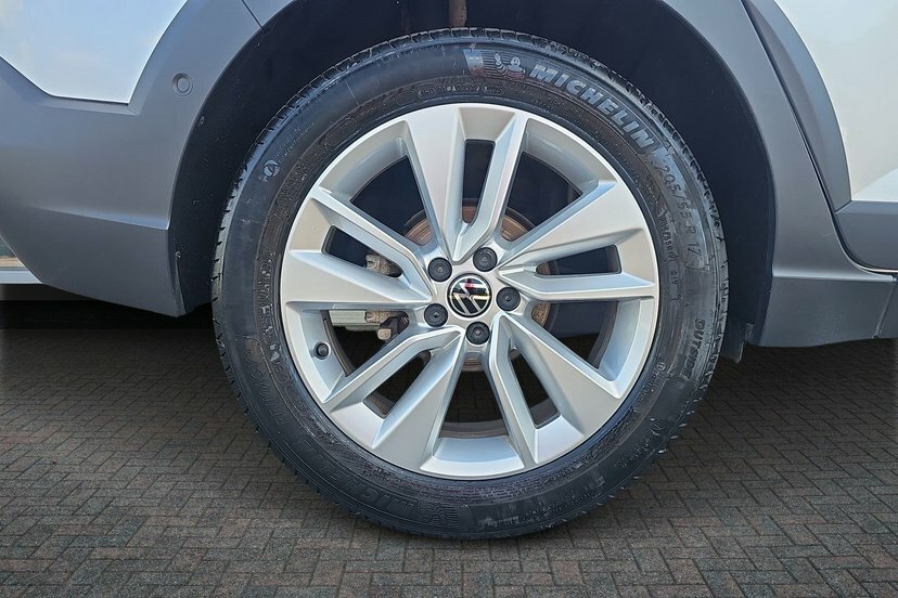 Volkswagen Taigo 1.0 Tsi Match Suv 115 Ps GJ75OME Silver #5