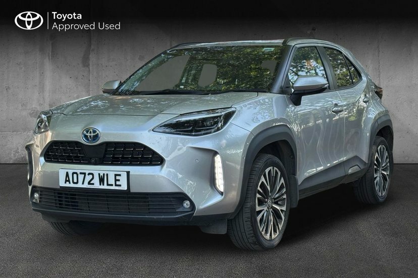 Toyota Yaris Cross 1.5 Vvt-h Excel Suv Hybrid E-cvt Awd 1 AO72WLE Silver #3