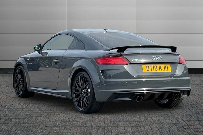 Audi TT 2.0 Tfsi 45 Black Edition Coupe Grey #3