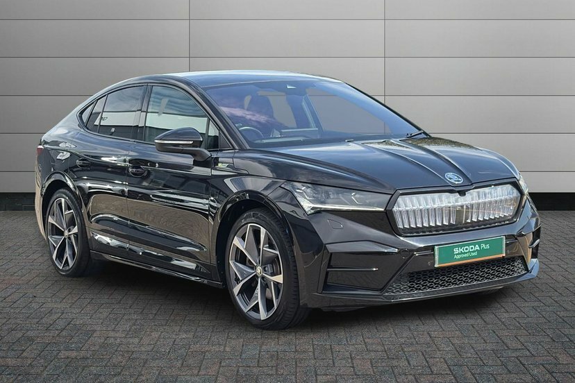 Skoda ENYAQ Iv 82Kwh Vrs Coupe 4Wd Dc135kw Black