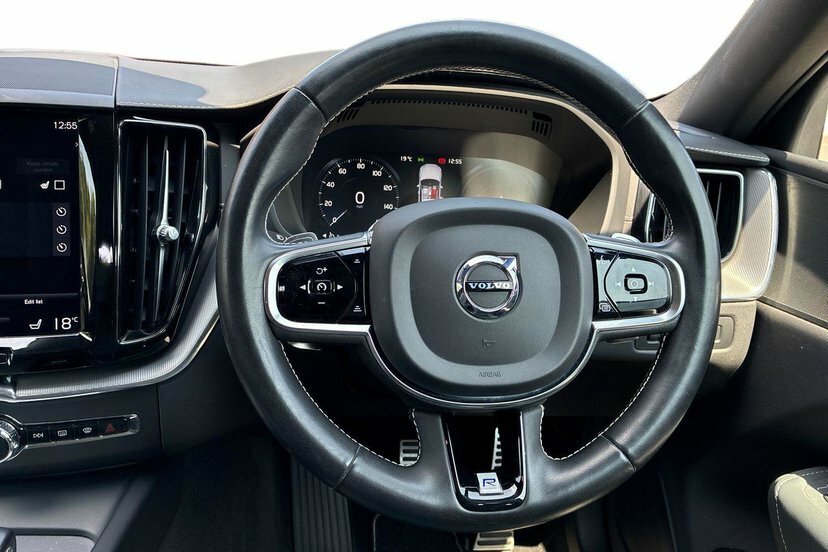 Volvo XC60 2.0H T8 Twin Engine Recharge 11.6Kwh R-design Pro WF70SWY Black #6