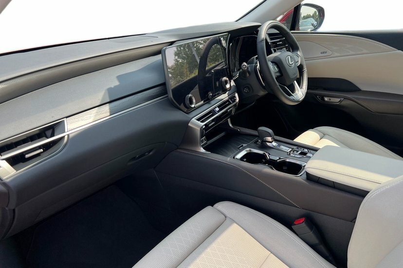 Lexus RX 2.5 450H 18.1Kwh Takumi Suv Plug-in Hy Red #2
