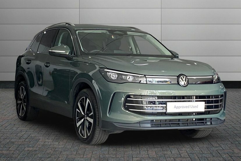 Volkswagen Tiguan 1.5 Tsi Ehybrid 19.7Kwh Elegance Suv Pl KP75FMX Green