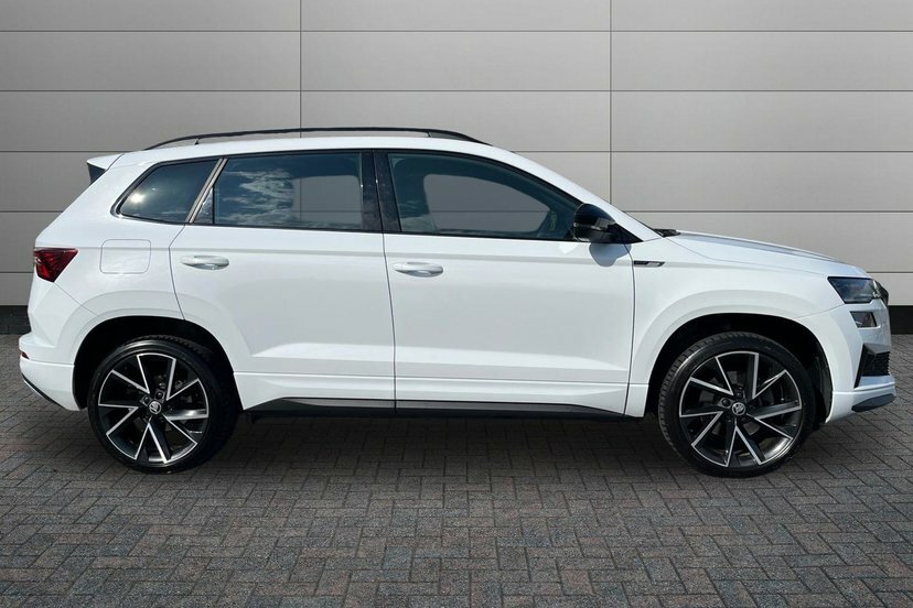 Skoda Karoq 1.5 Tsi Act Sportline Suv Dsg 150 Ps AX23HTY White #4