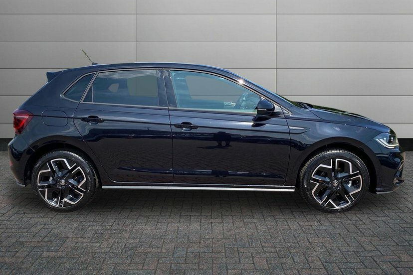 Volkswagen Polo 1.0 Tsi Black Edition Hatchback Dsg 11 ME26SUU Black #4